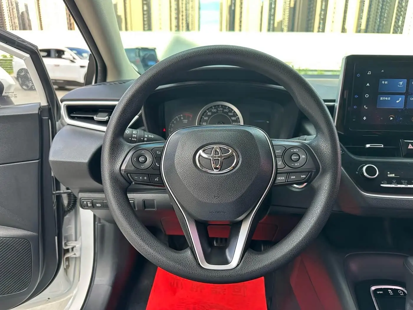 Toyota Corolla 2022 — Фото 14/20