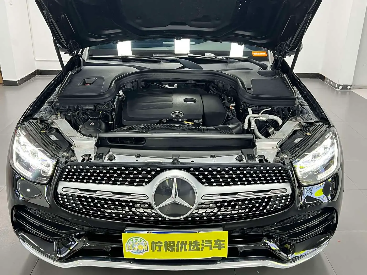 Mercedes-Benz GLC 2021 — Photo 9/20