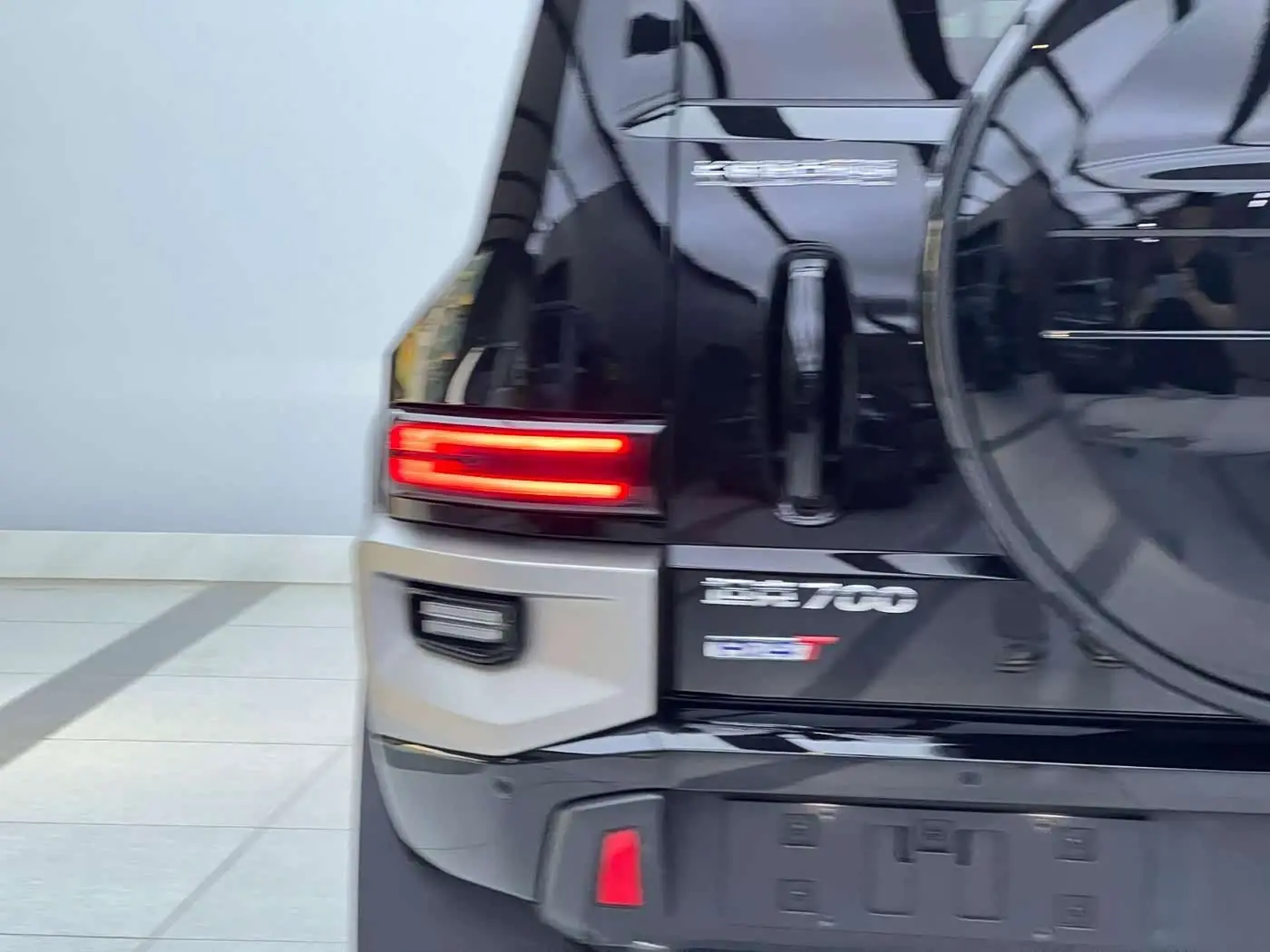 Tank 700 New Energy 2024 — ფოტო 9/9