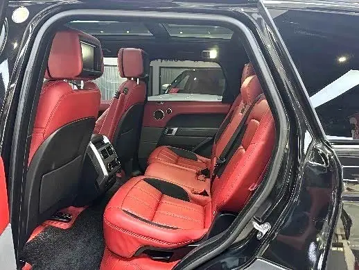 Land Rover Range Rover Sport 2021 — Photo 5/11