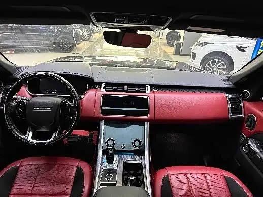 Land Rover Range Rover Sport 2021 — Photo 7/11