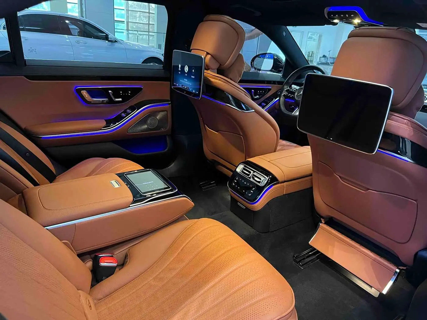 Mercedes-Benz S-Class 2021 — Фото 5/11