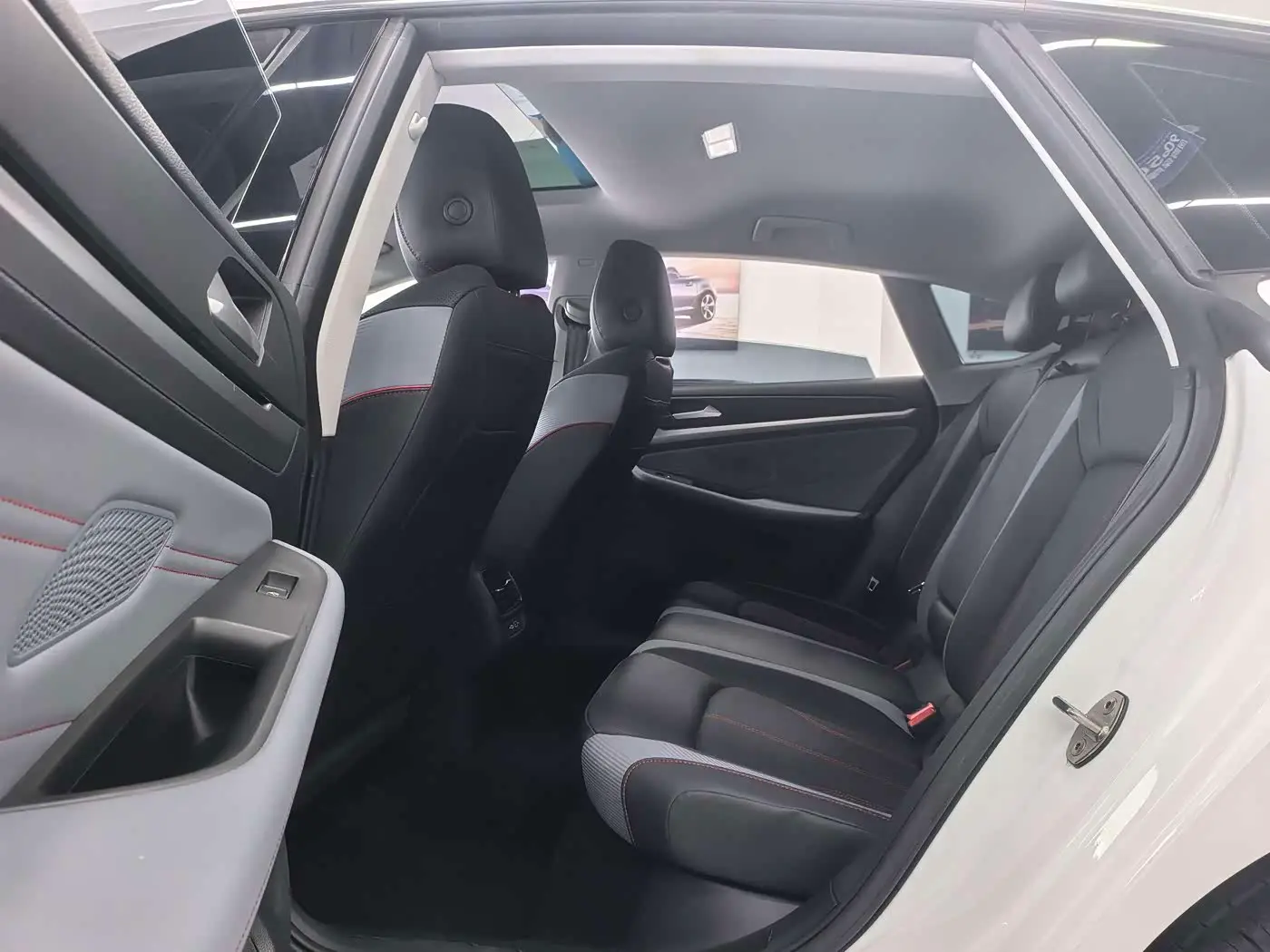 Volkswagen Lamando 2024 — Photo 14/19