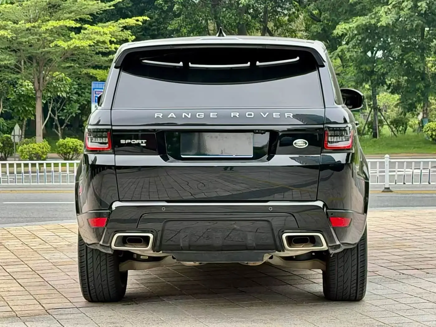 Land Rover Range Rover Sport 2021 — Фото 9/9
