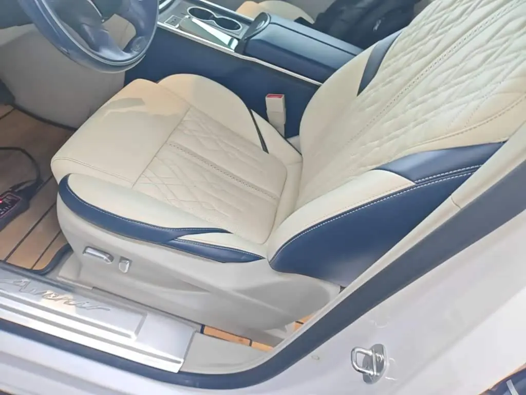 Buick GL8 2020 — Photo 15/20
