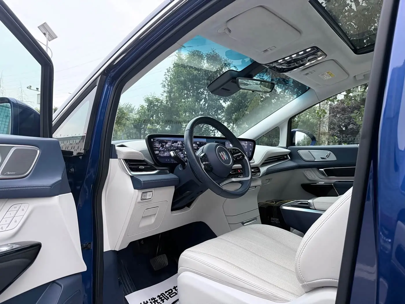 Buick Century 2022 — Photo 8/16