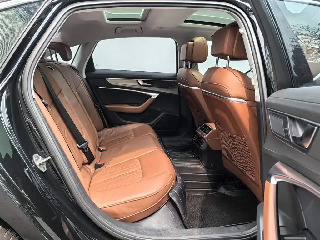 Audi A6L 2020 — Şəkil 14/20