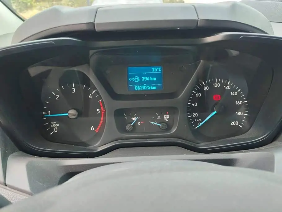 Ford Transit 2022 — Photo 14/16