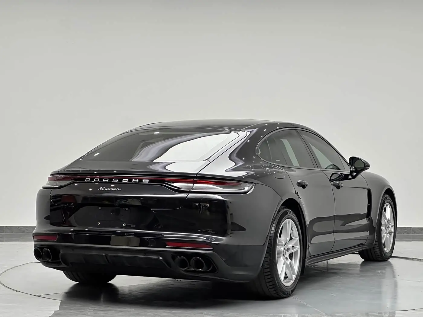 Porsche Panamera 2021 — Photo 5/20