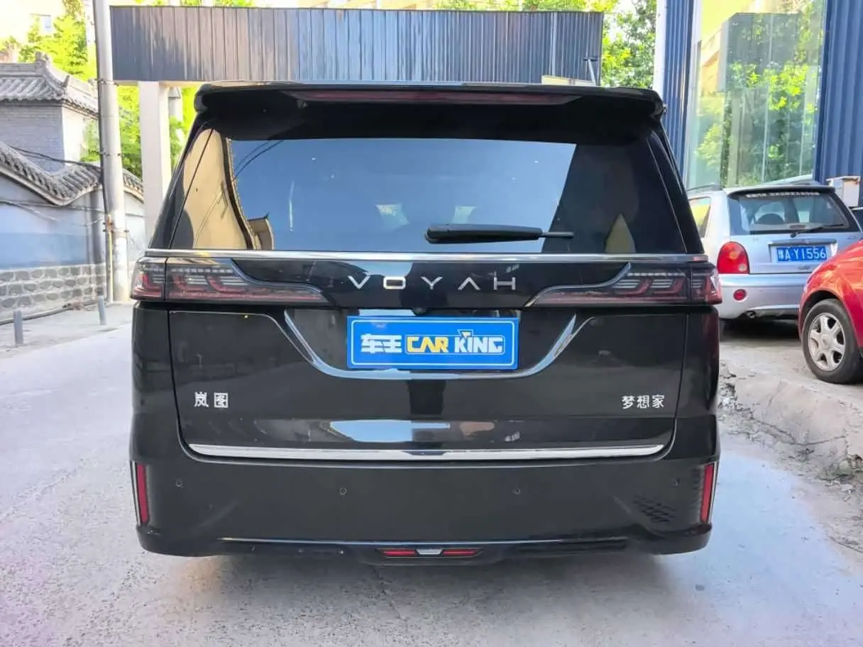 Voyah Auto Voyah Dreamer 2024 — Photo 17/17
