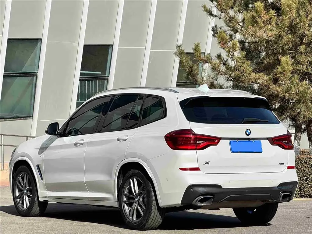 BMW X3 2019 — Photo 12/16
