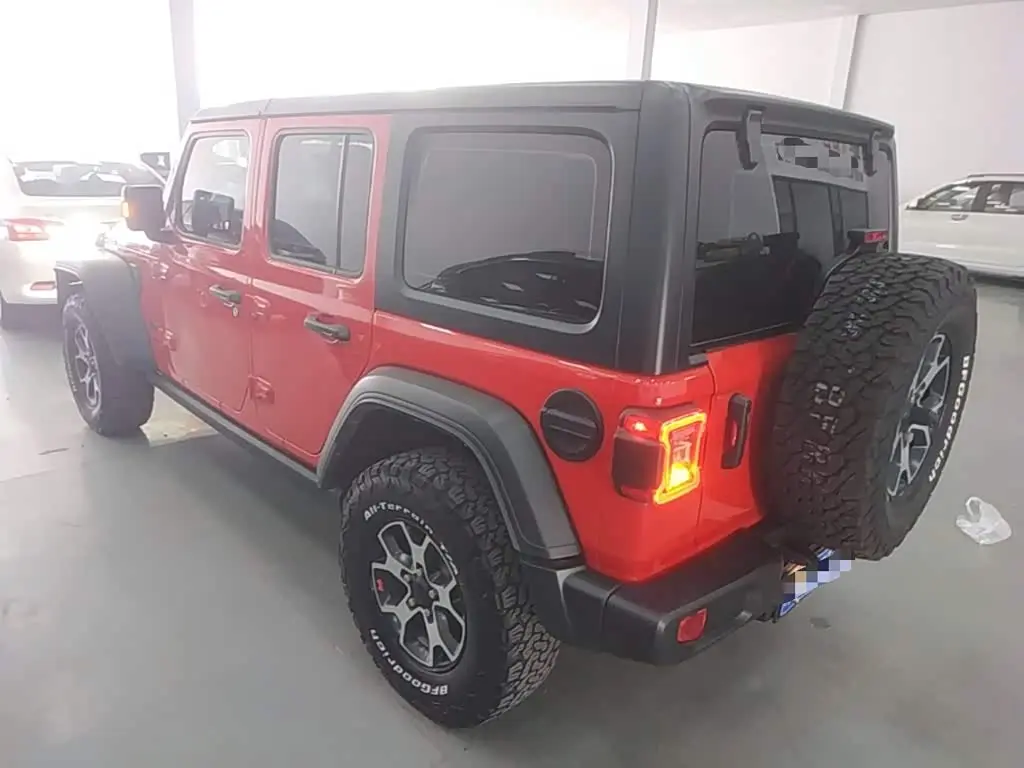 Jeep Wrangler 2022 — Фото 5/20