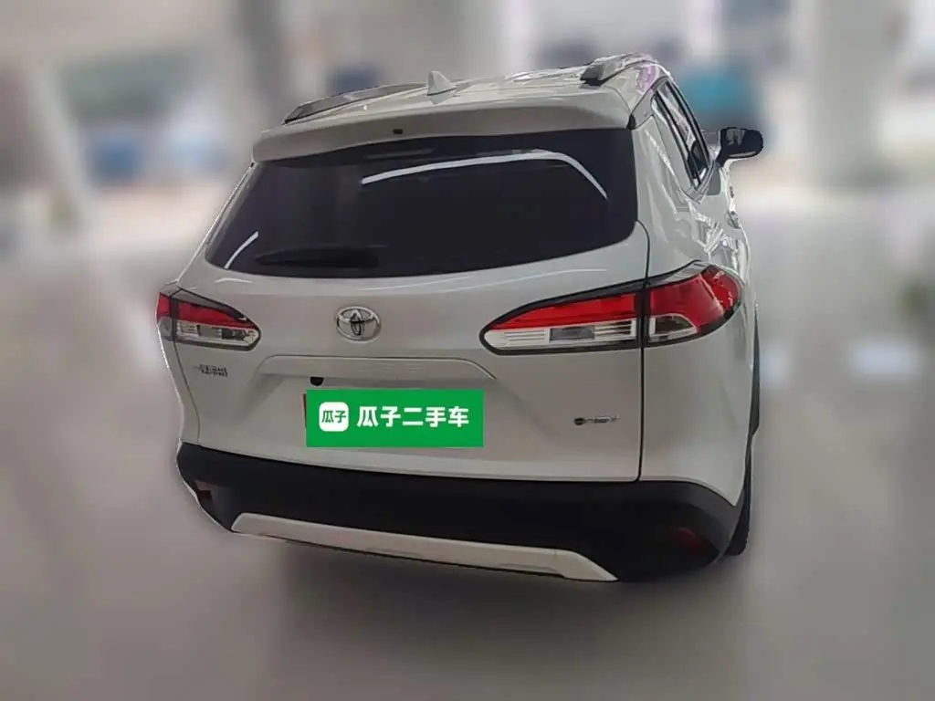 Toyota Corolla Cross 2024 — ფოტო 10/20