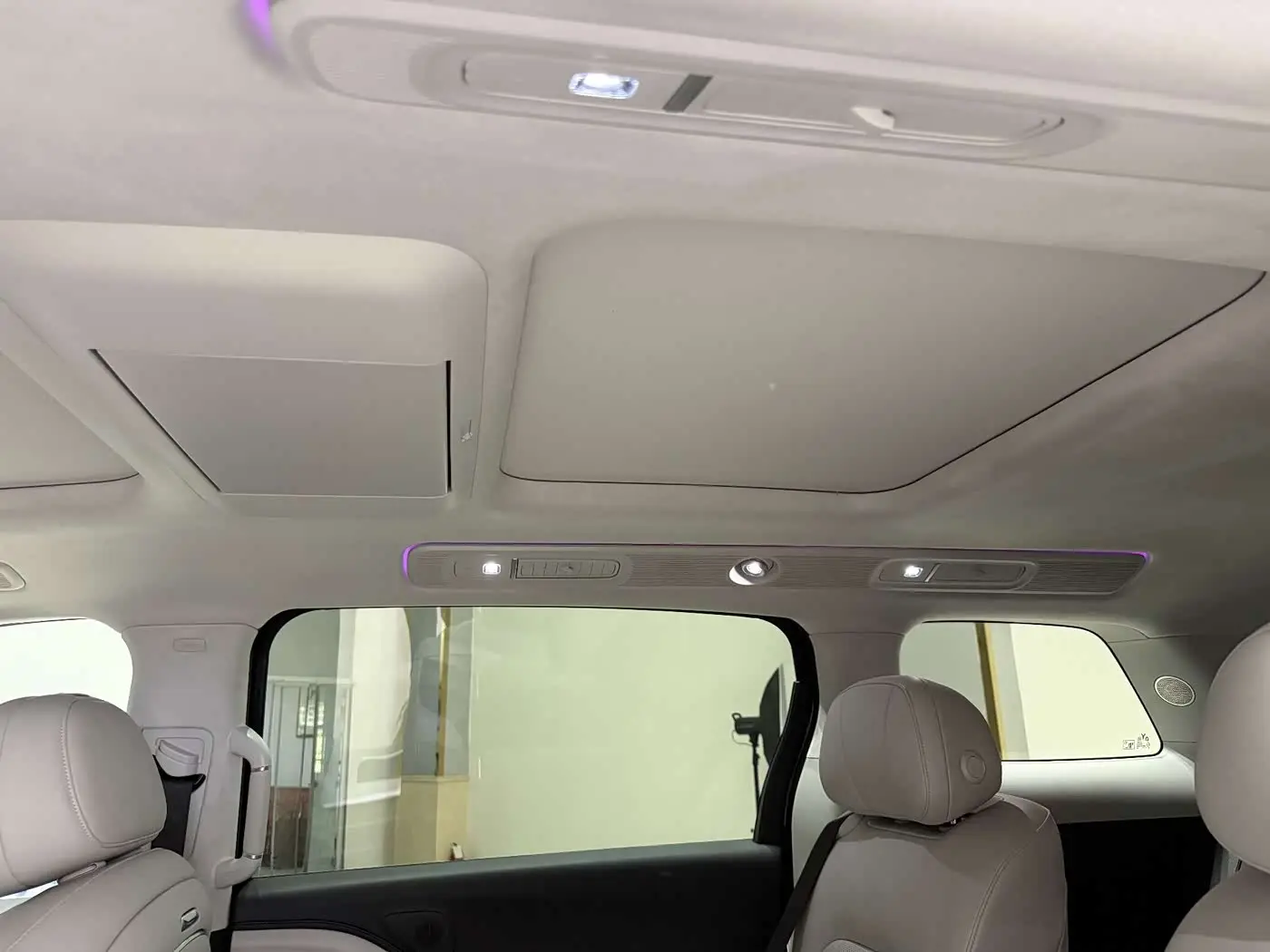 Voyah Auto Voyah Dreamer 2025 — Photo 12/20