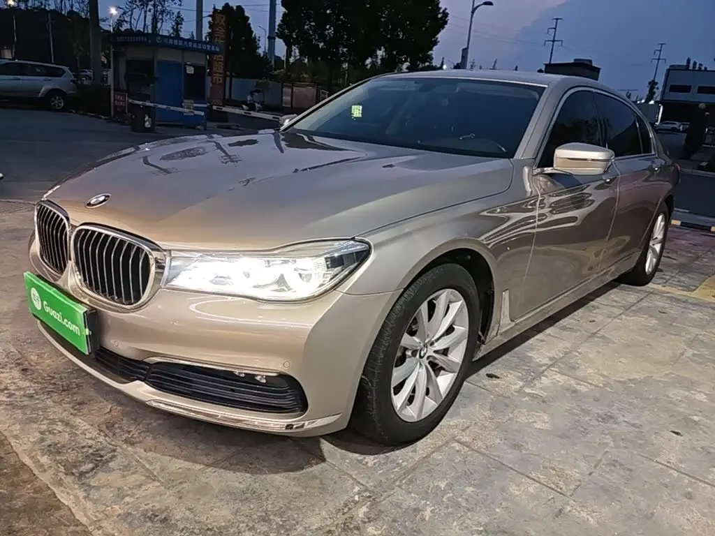 BMW 7 Series 2016 — Фото 1/20