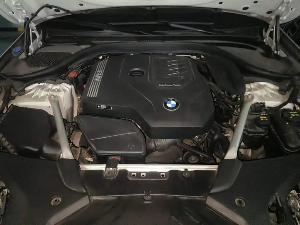 BMW 5 Series 2021 — Photo 9/15