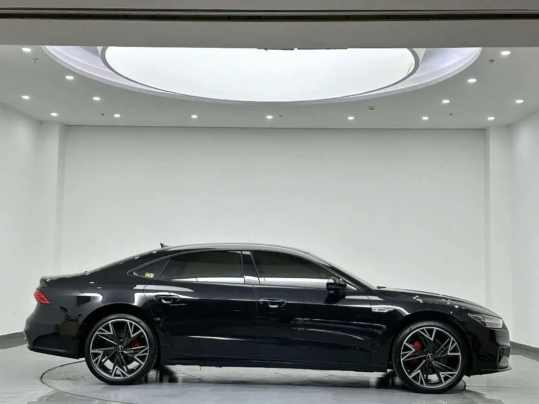 Audi A7L 2024 — Photo 4/20
