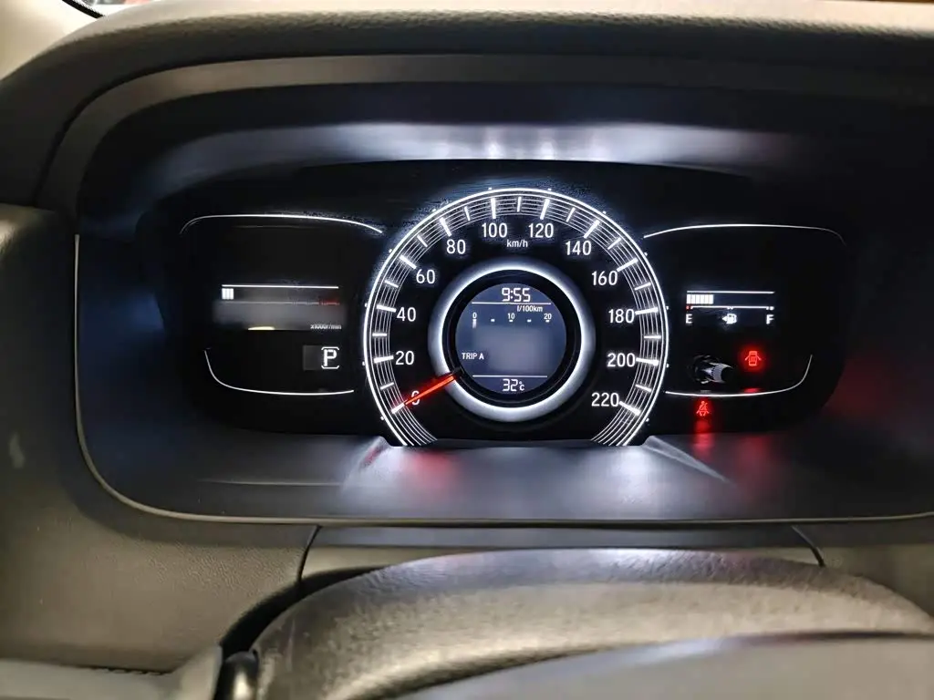 Honda Odyssey 2018 — Photo 14/15