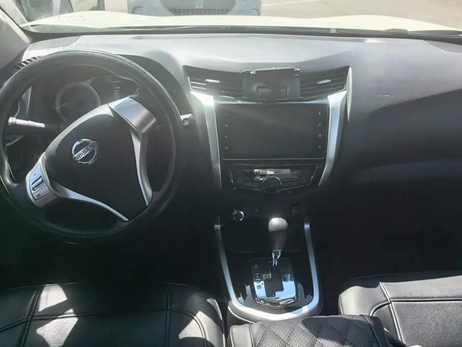 Nissan Terra 2021 — Photo 12/16