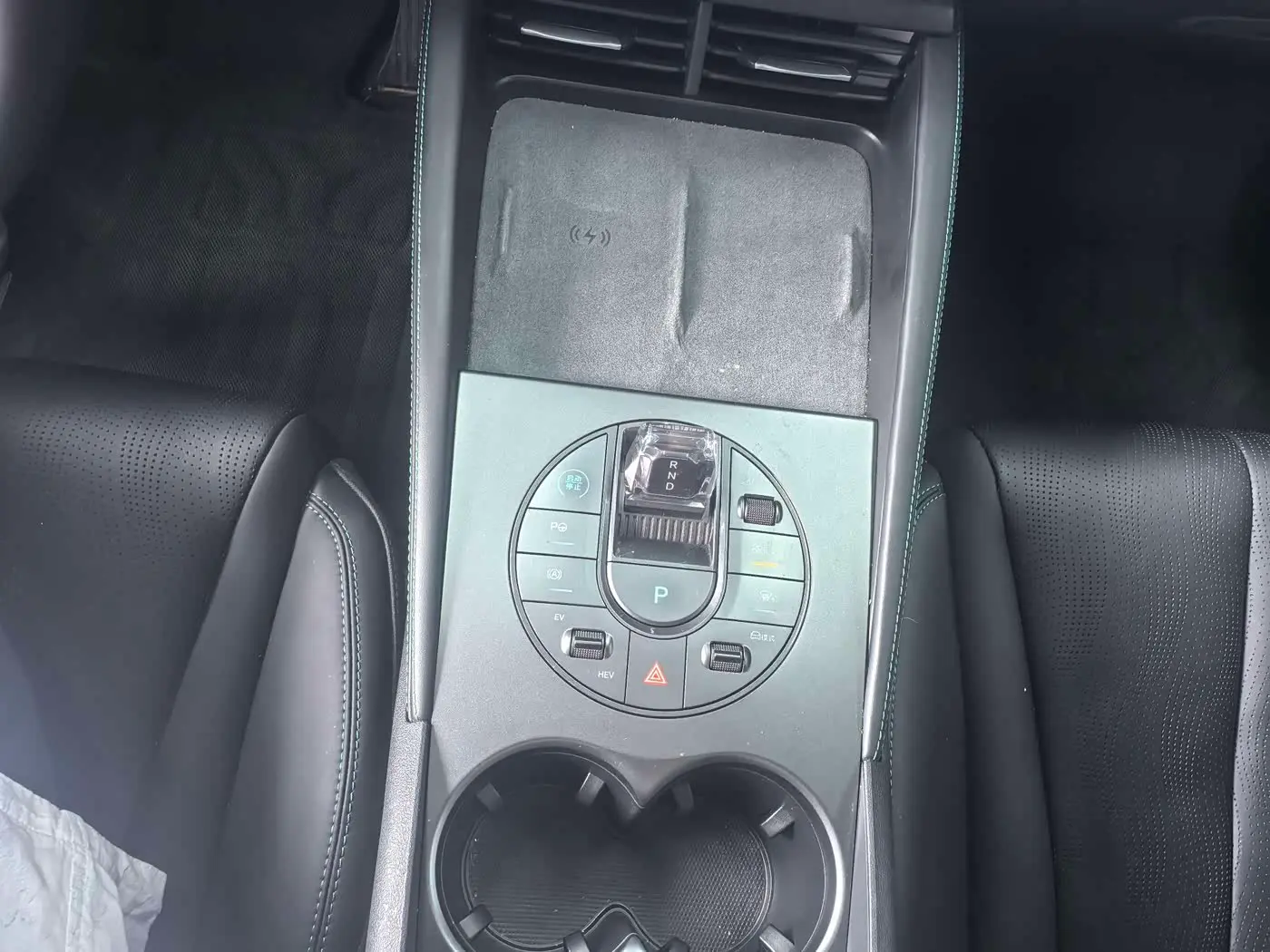 BYD Seal 06 New Energy 2025 — Фото 8/20