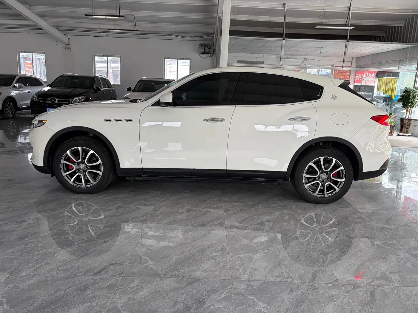 Maserati Levante 2018 — Photo 3/11