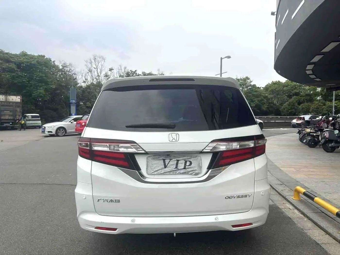 Honda Odyssey 2019 — Фото 3/10