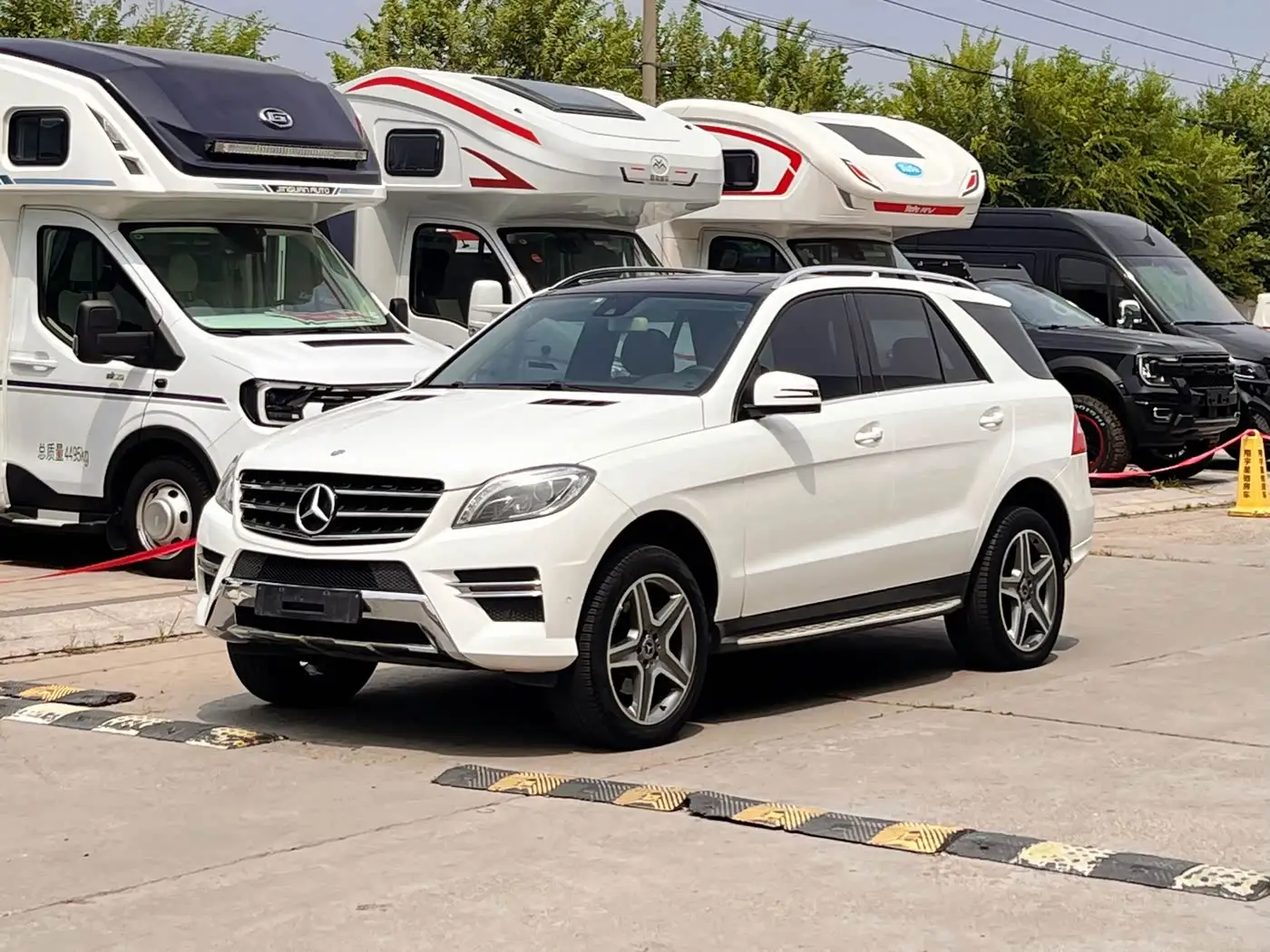 Mercedes-Benz M-Class, 2015