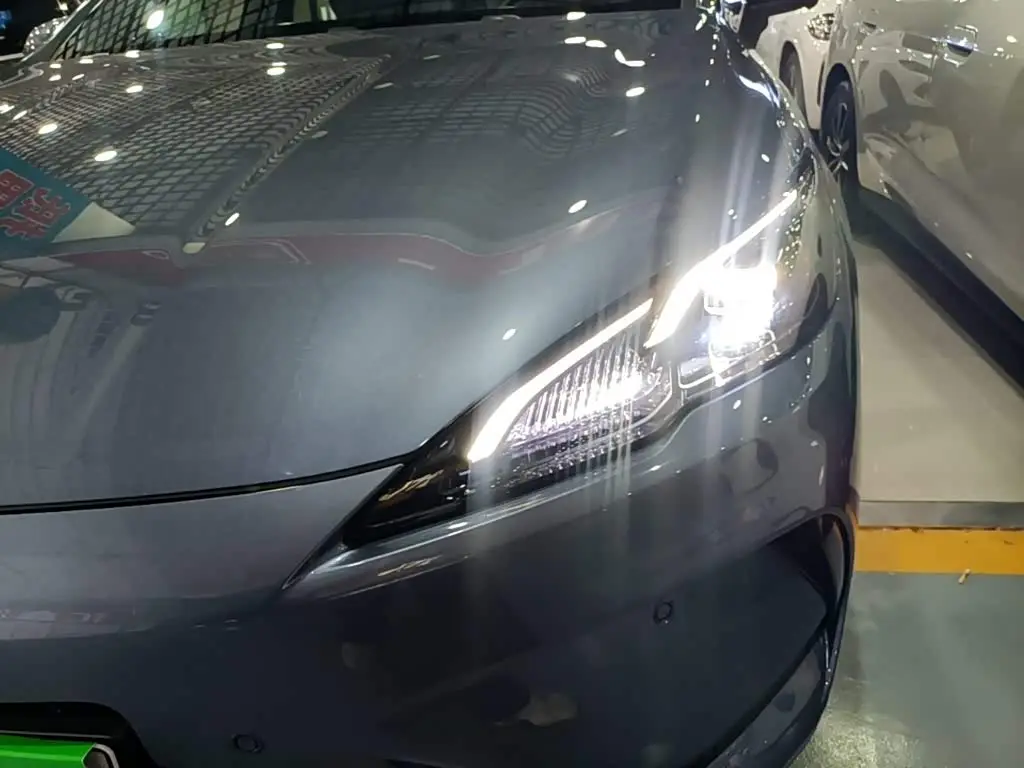 BYD Hai Bao 05 DM-i 2025 — Фото 17/20