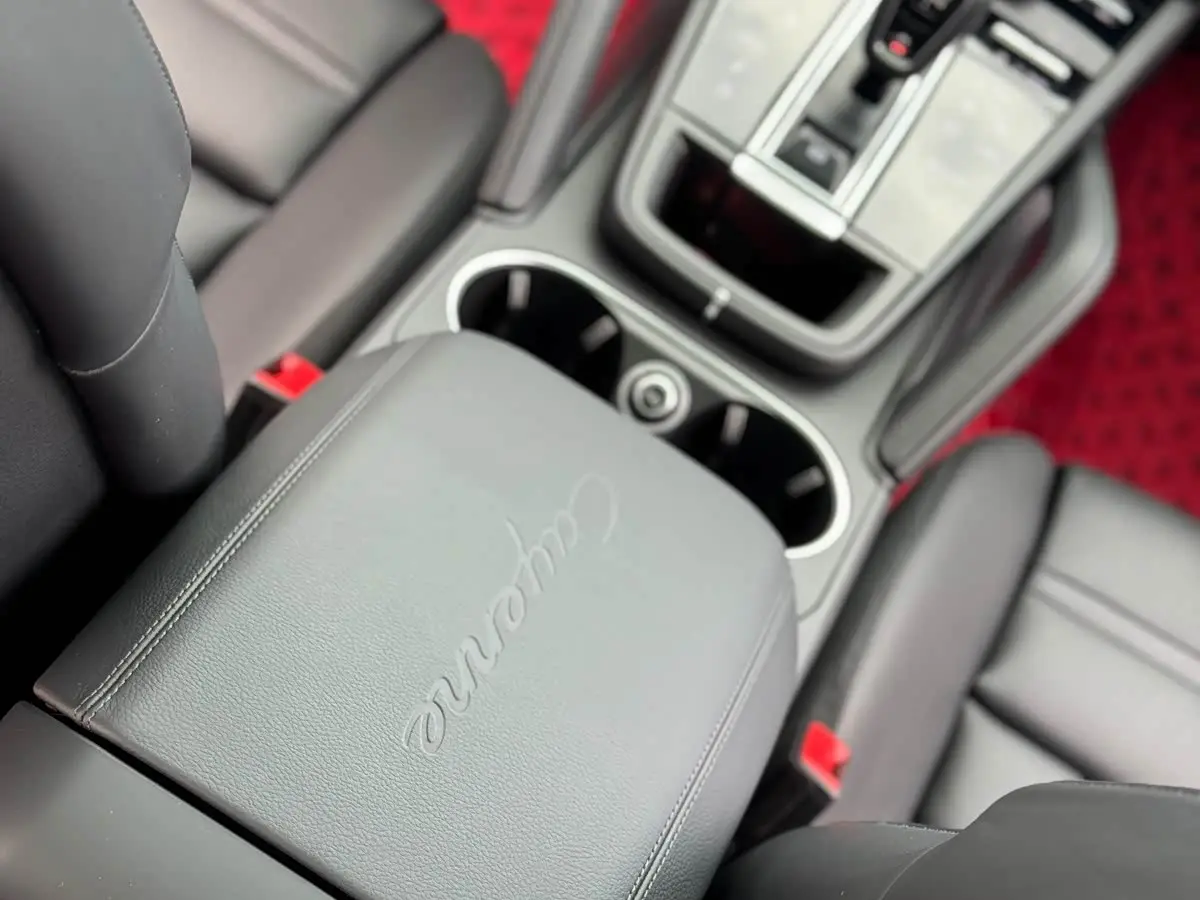 Porsche Cayenne 2021 — Şəkil 10/13