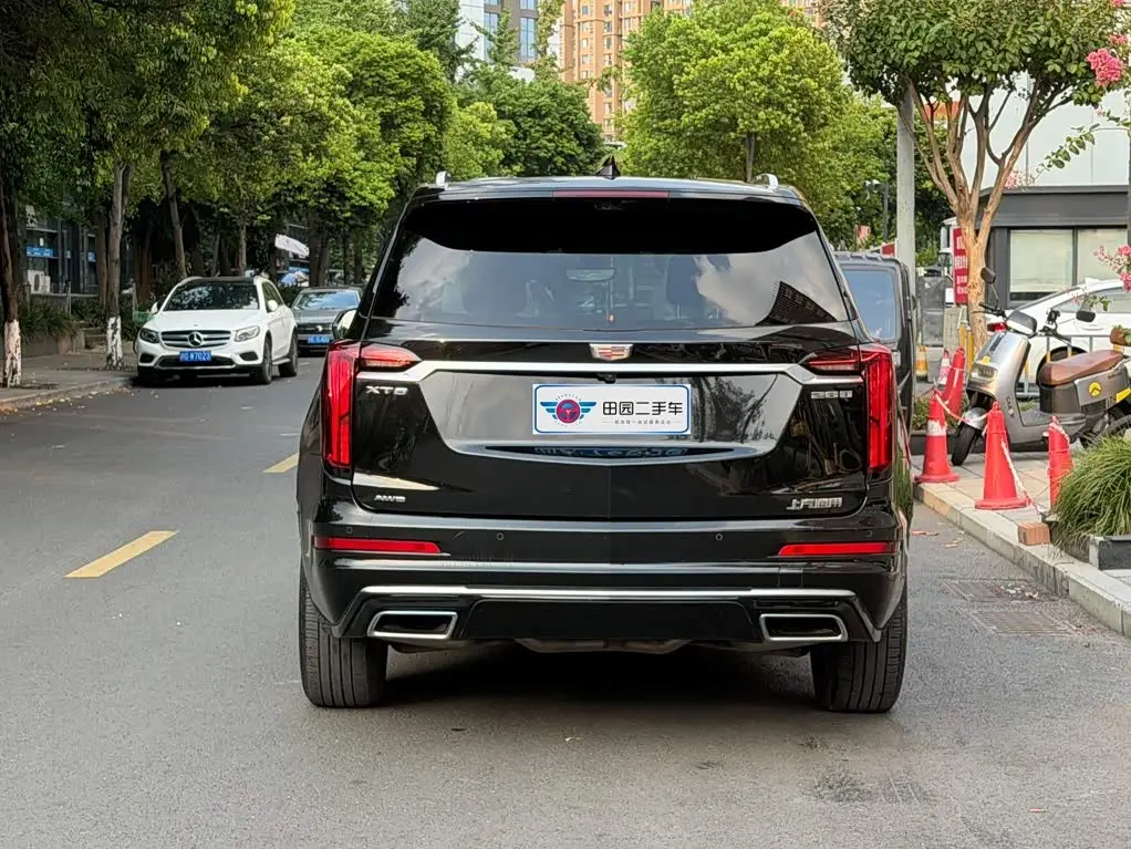 Cadillac XT6 2022 — Photo 5/14