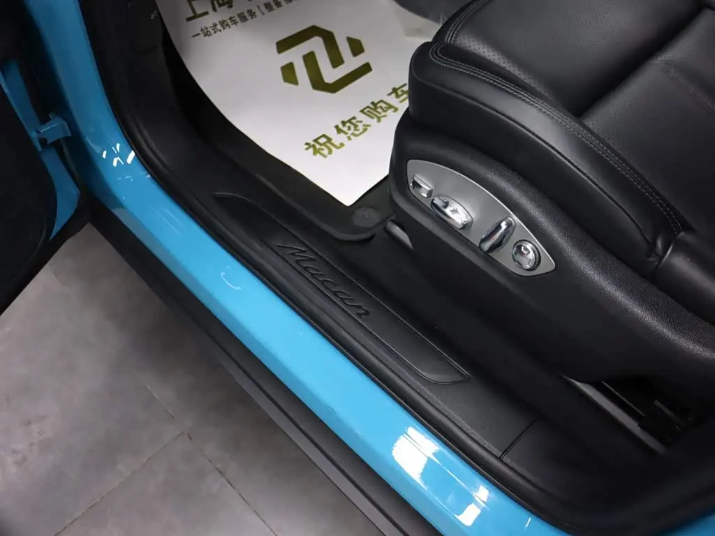 Porsche Macan 2023 — Photo 11/20