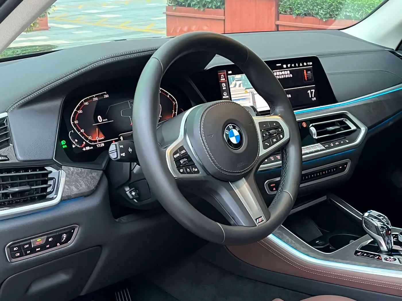 BMW X5 2020 — Photo 16/20