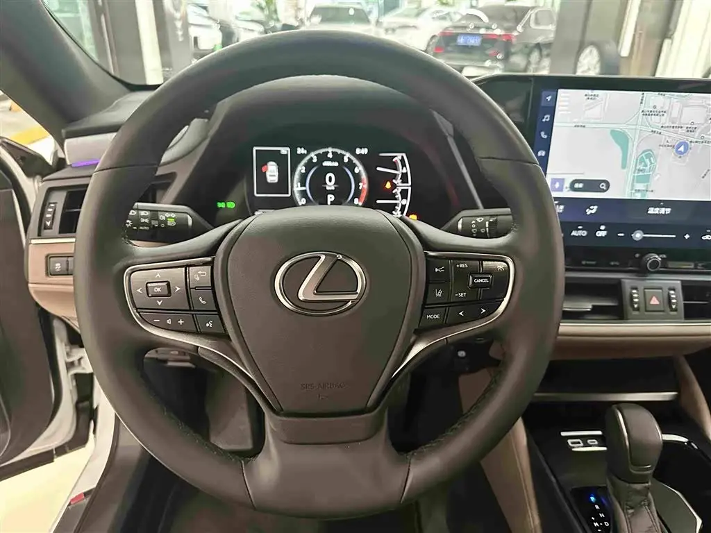 Lexus ES 2026 — Photo 8/20