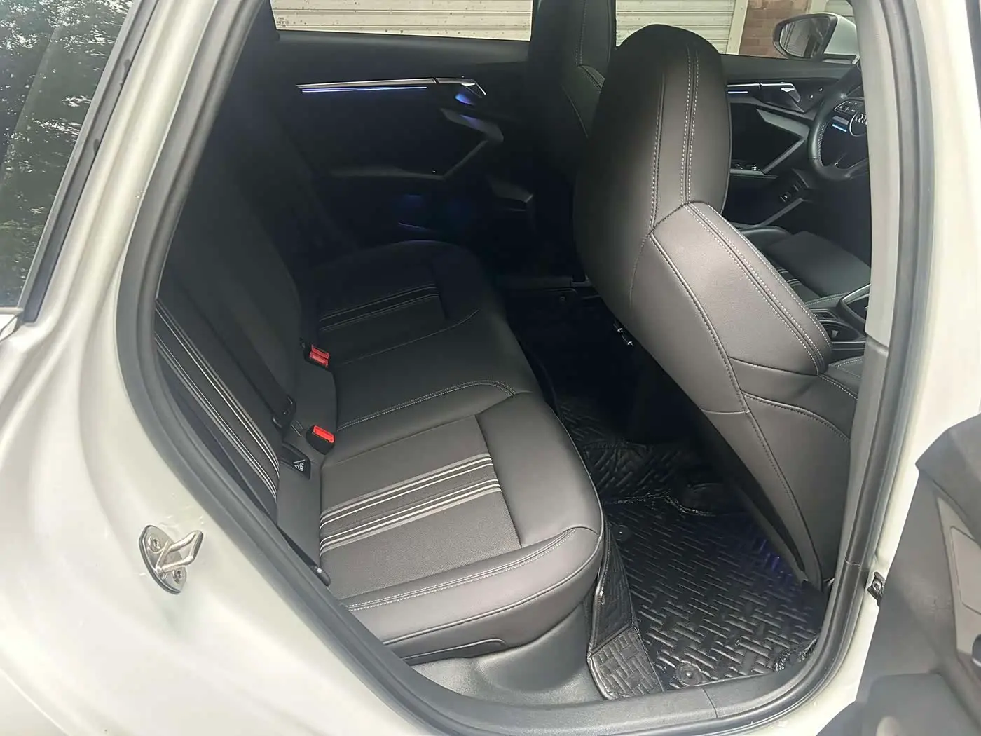 Audi A3 2023 — ფოტო 19/20