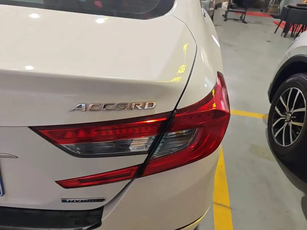 Honda Accord 2020 — Photo 8/20