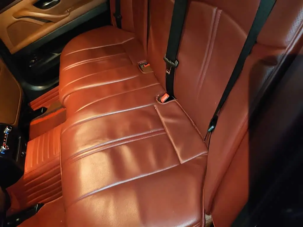 BMW 5 Series 2015 — Фото 15/20