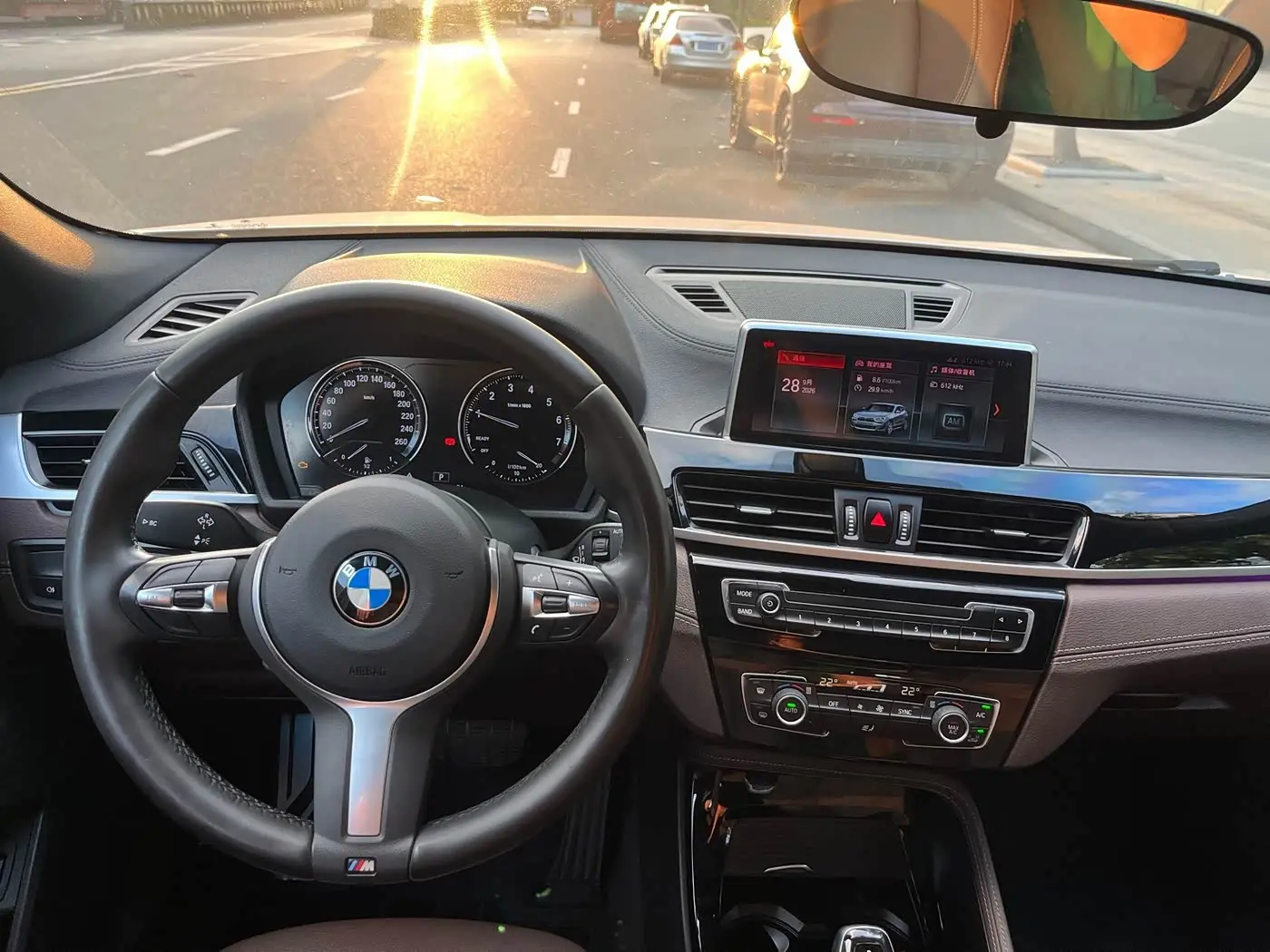BMW X2 2020 — Фото 13/20