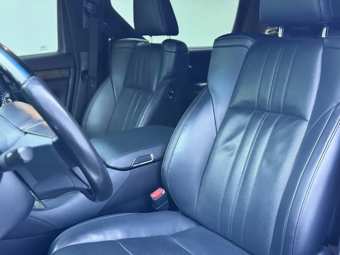 Toyota Alphard 2019 — Photo 5/17