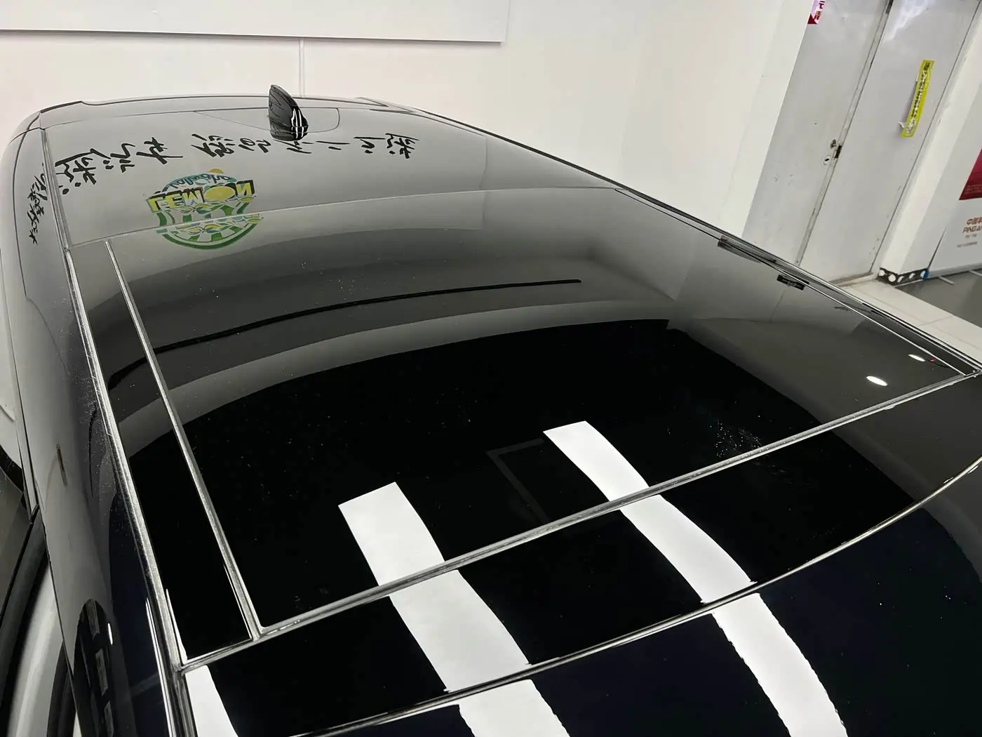 Land Rover Range Rover Evoque 2023 — Фото 14/20