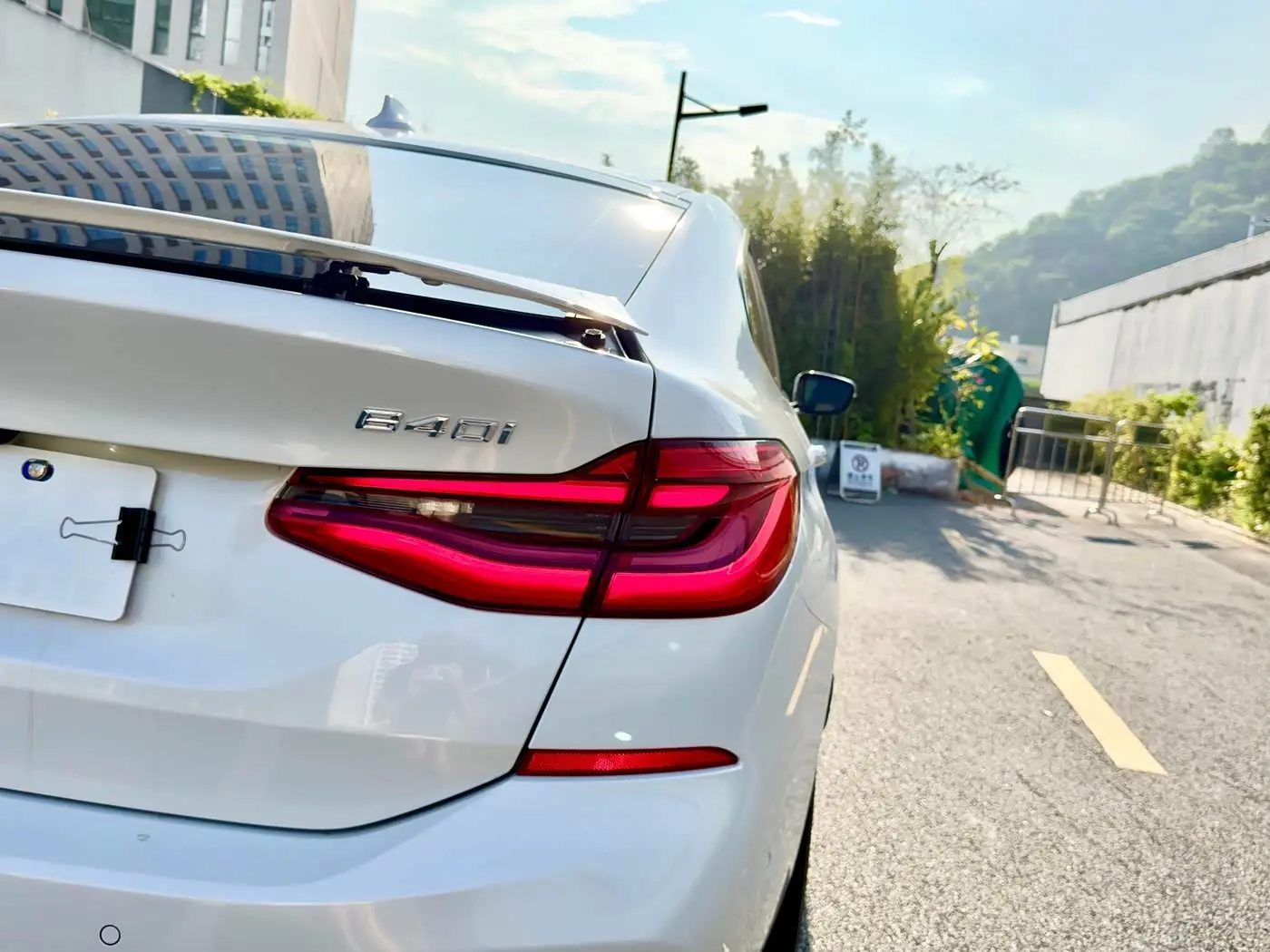 BMW 6 Series GT 2018 — Фото 8/20
