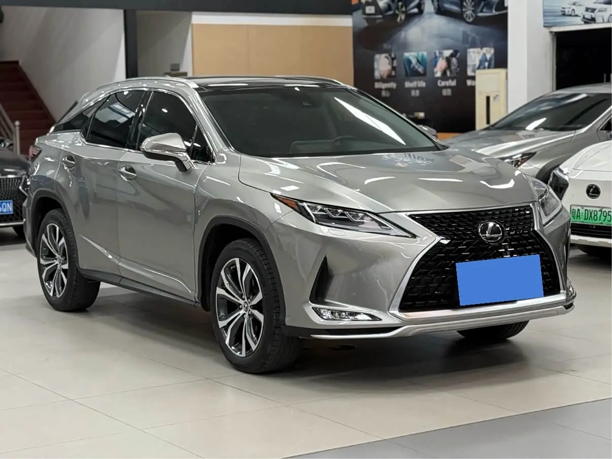 Lexus RX 2022 — Photo 3/11