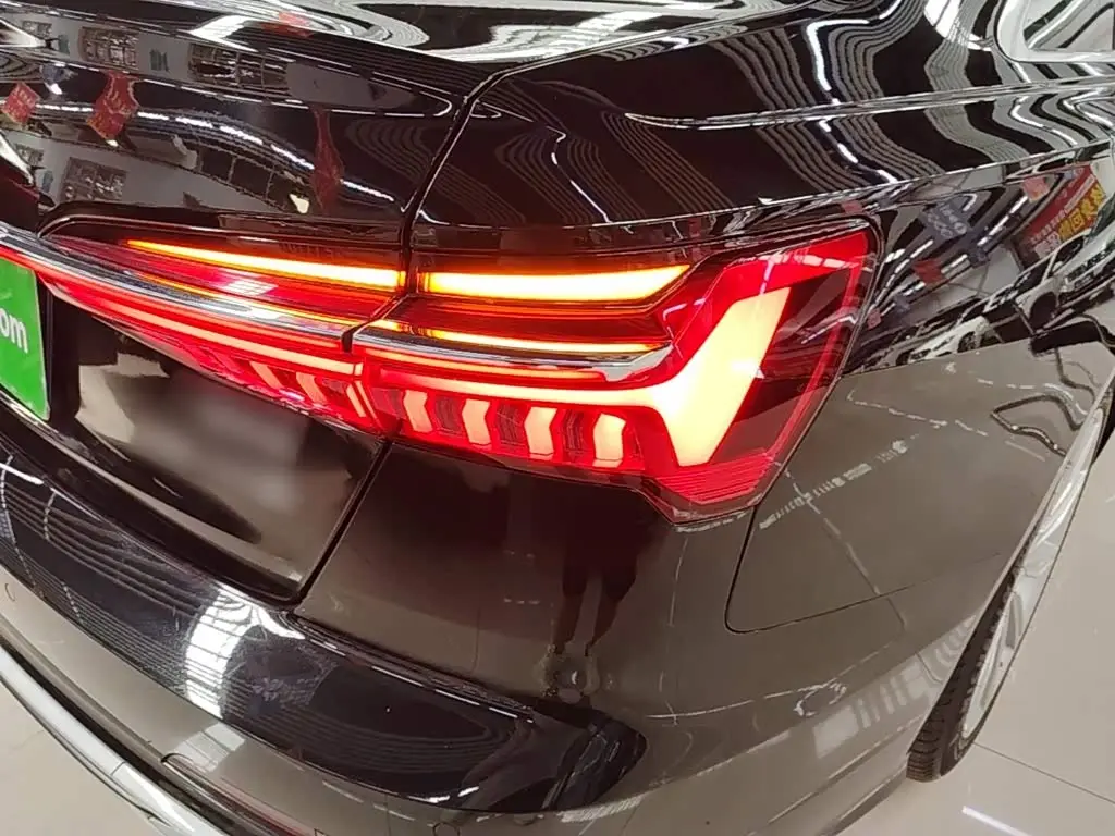 Audi A6L 2024 — Photo 8/20
