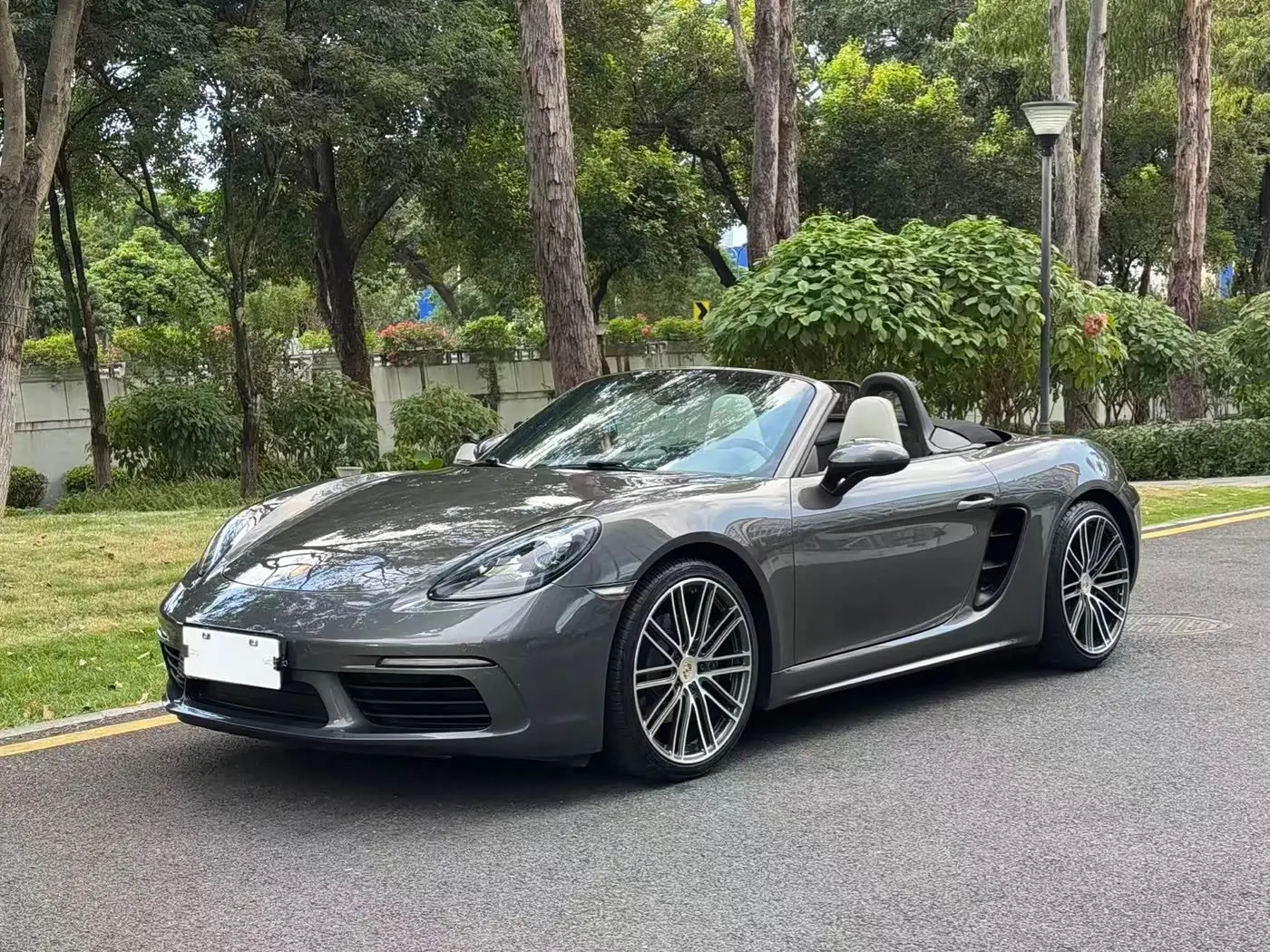 Porsche 718 2020 — Photo 2/18