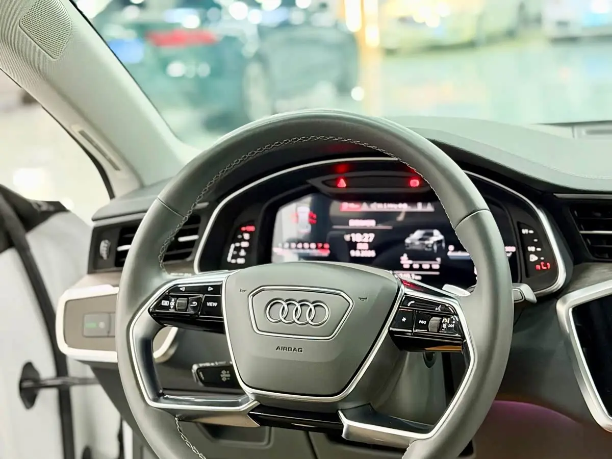 Audi A7L 2023 — Photo 11/11