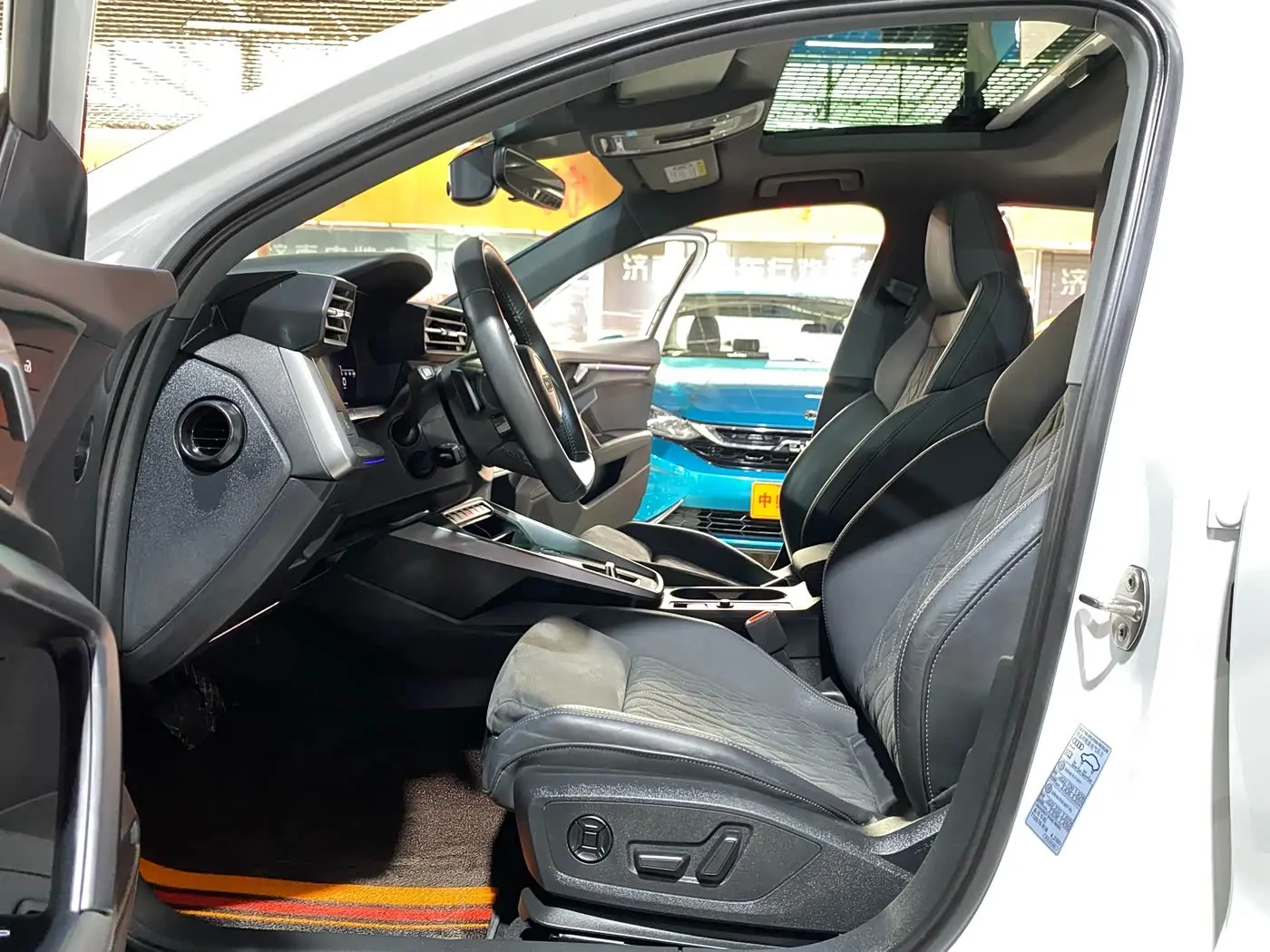 Audi A3 2022 — Photo 11/12