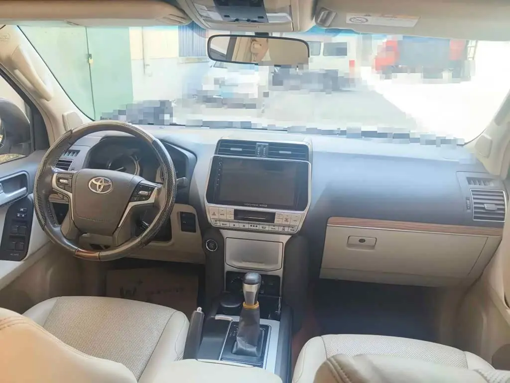 Toyota Prado 2017 — Фото 12/13