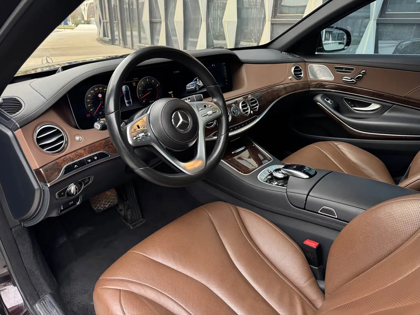 Mercedes-Benz S-Class 2018 — Photo 9/20