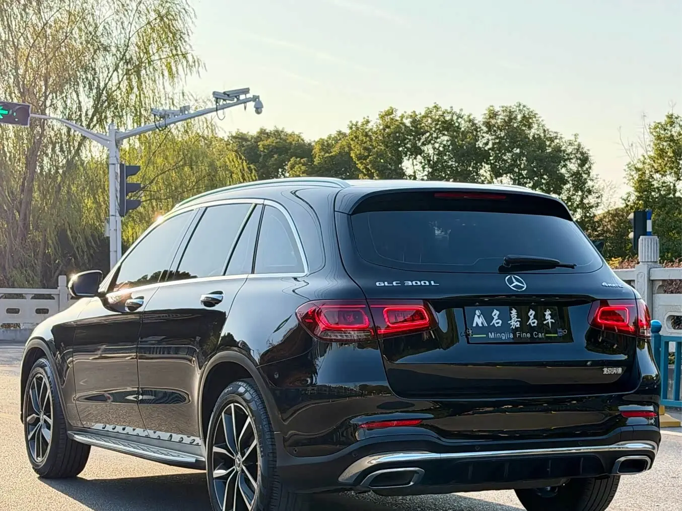 Mercedes-Benz GLC 2020 — Photo 8/9