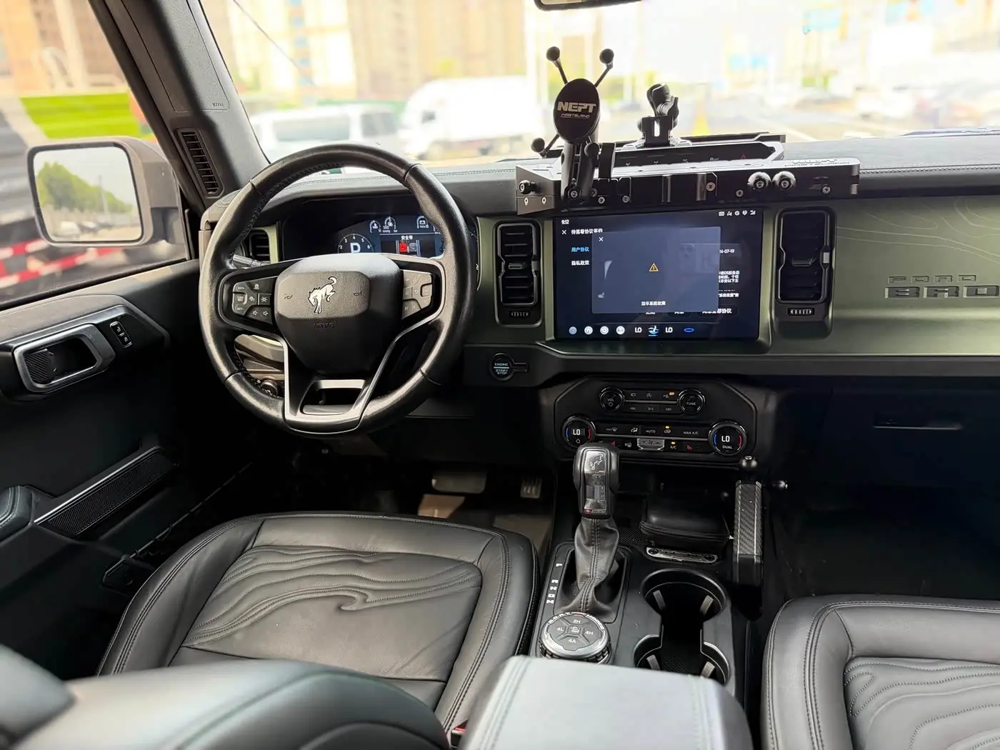Ford Bronco 2024 — Photo 12/20