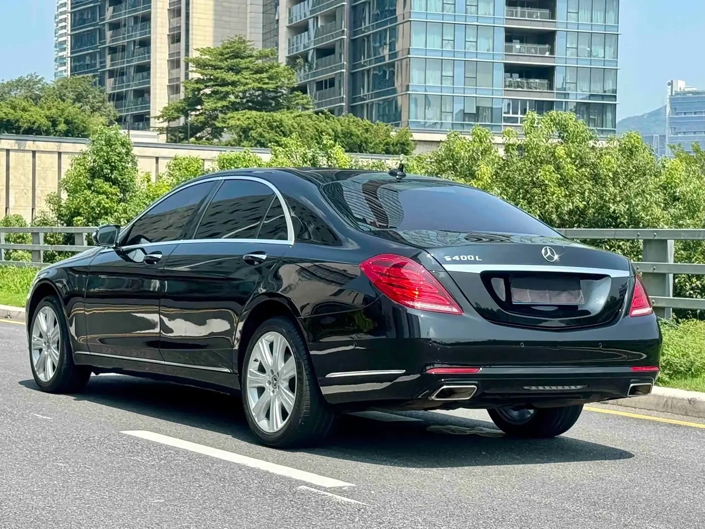 Mercedes-Benz S-Class 2017 — Photo 4/18